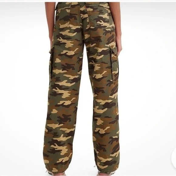 NWoT Levi’s ‘94 Baggy Cargo Pants Camo Print Size 29 Y2K Never Worn - Picture 4 of 14